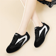 现货德训鞋女2025秋季新款百搭休闲女款运动阿甘老爹鞋鞋子女潮