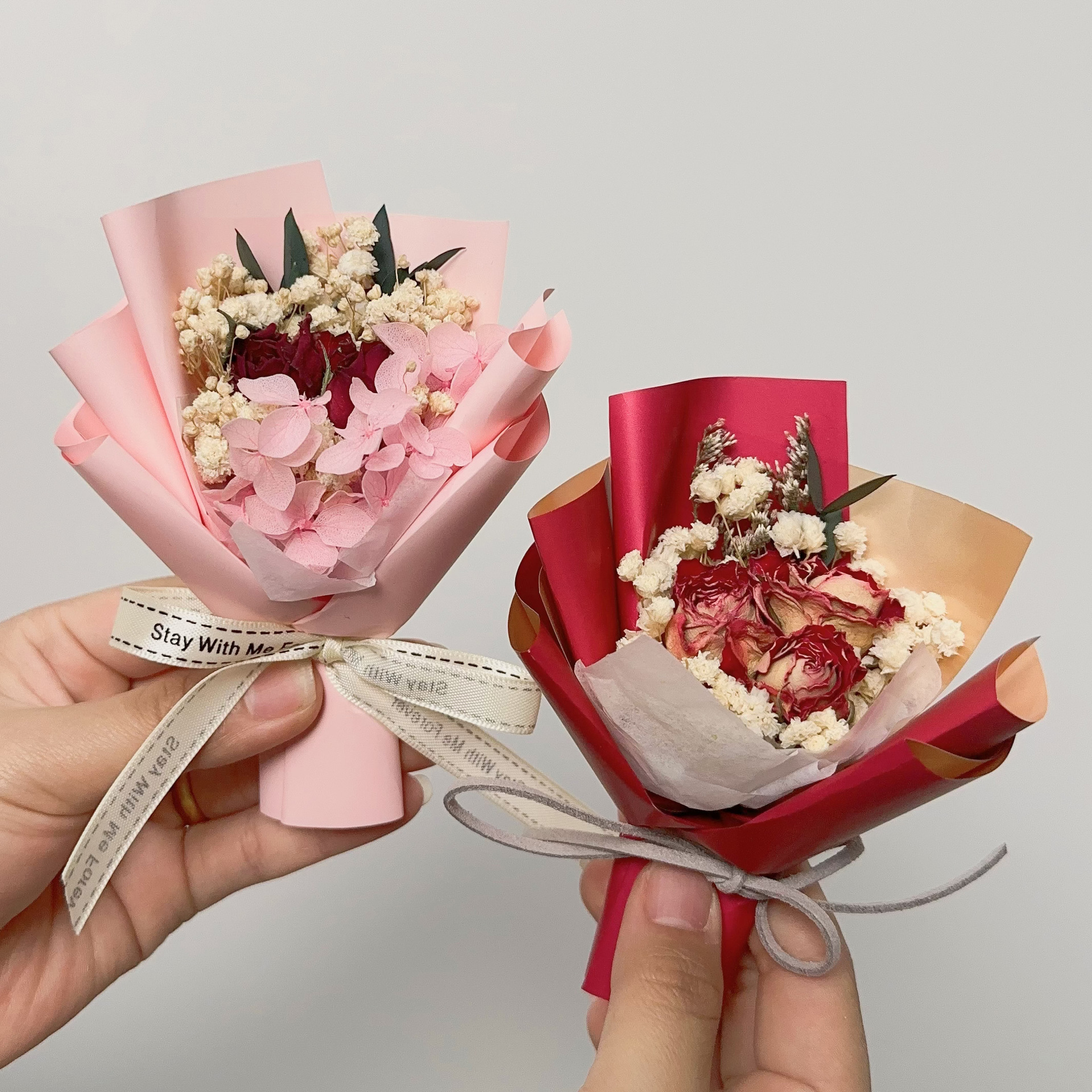 迷你花束玫瑰干花mini精致伴手礼品永生花满天星七夕情人节装饰物