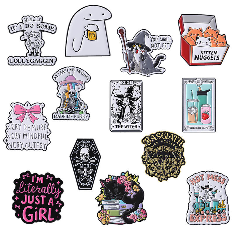European and American Hot-Selling Cartoon Sets, New Product Patterns, Versatile Badges, Jewelry, Animal Brooches