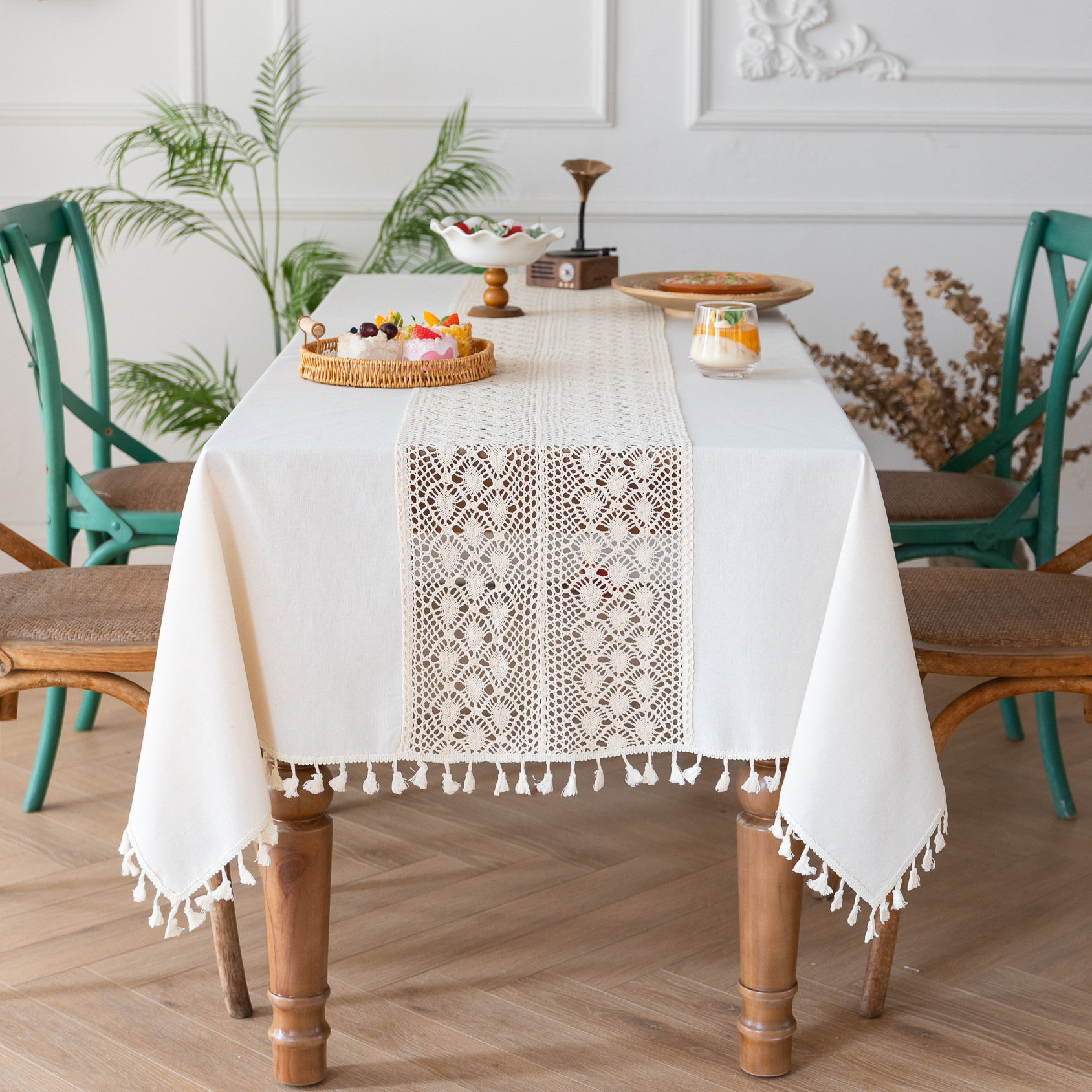 Z6 polka dot crochet patchwork tablecloth