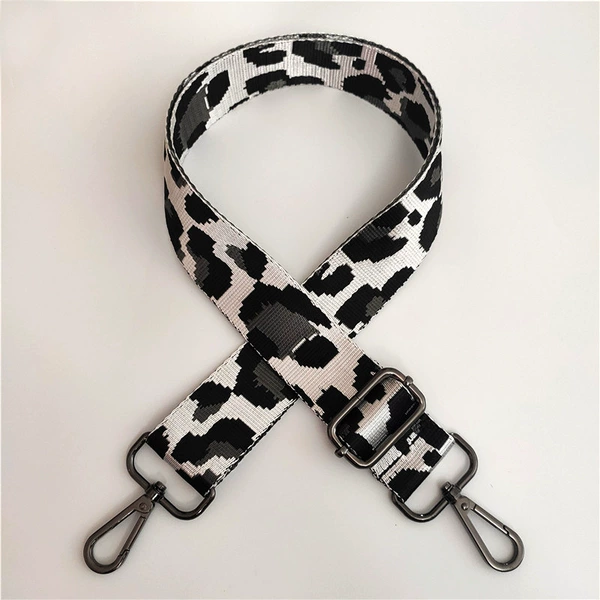 White gun buckle