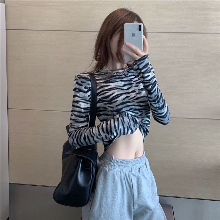 Versatile Cool Street Style Zebra Print Knit Top New Trendy Slim Round Neck Short Crop Top for Trendy Girls Versatile Cool Street Style Zebra Print Knit Top New Trendy Slim Round Neck Short Crop Top for Trendy Girls