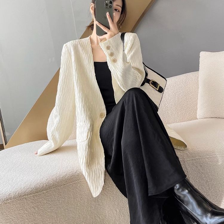 Beige V-Neck Blazer for Women, Spring and Autumn Slim-Fit Trendy 2026 New Fashion Stylish Sun-Protective Suit Jacket