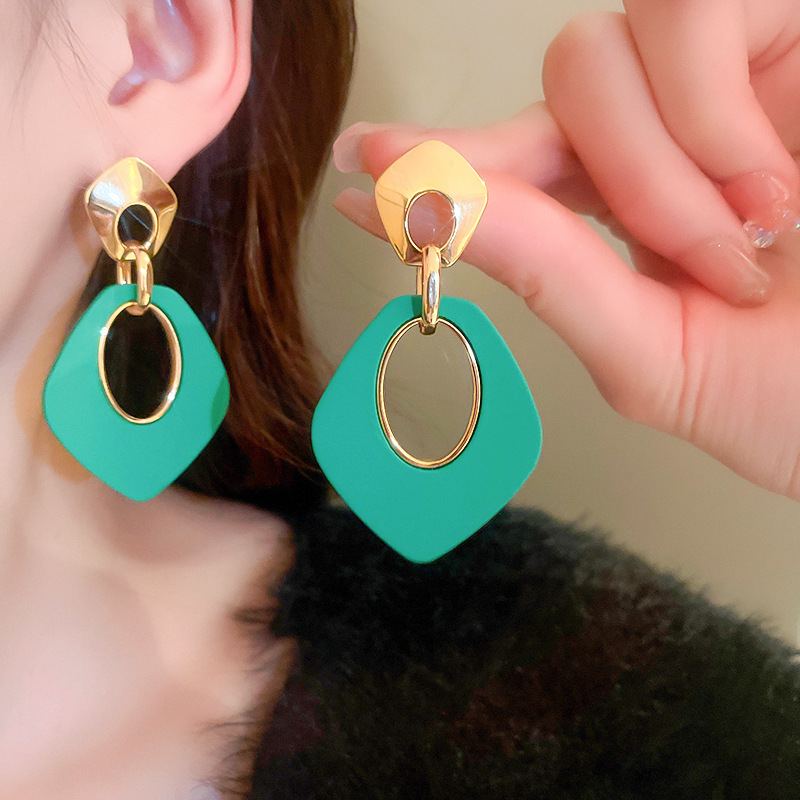 Fashion Geometric Arylic Copper Plating Drop Earrings 1 Pair