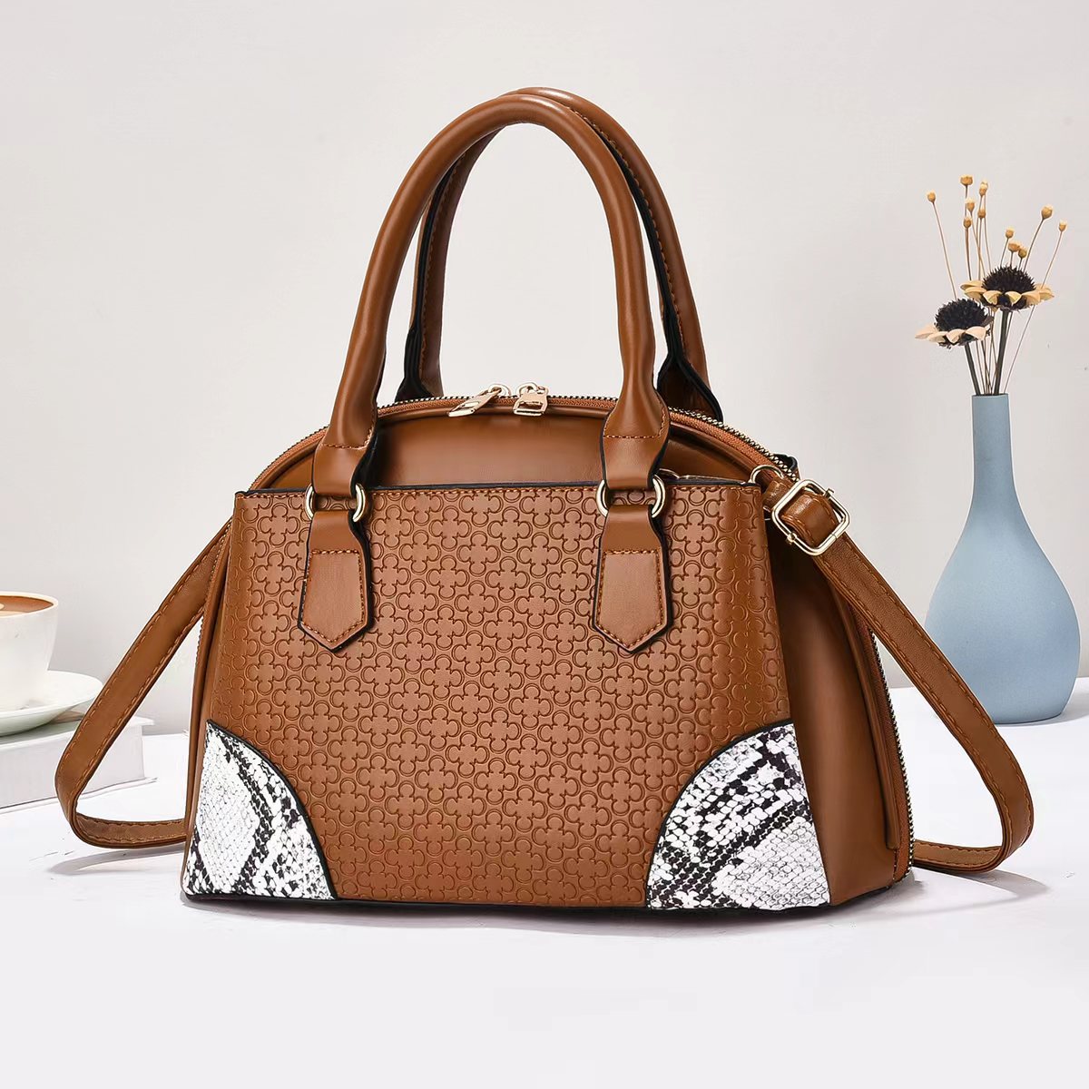 Hermoso bolso de hombro, bolso de mujer, bolso de mujer, temperamento universal, nuevo bolso coreano, moda para mujeres
