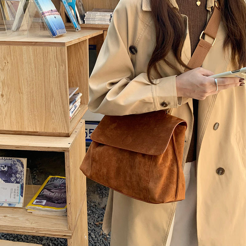 Frosted Brown Suede Crossbody Bag Large Capacity Shoulder Bag_voghion.com