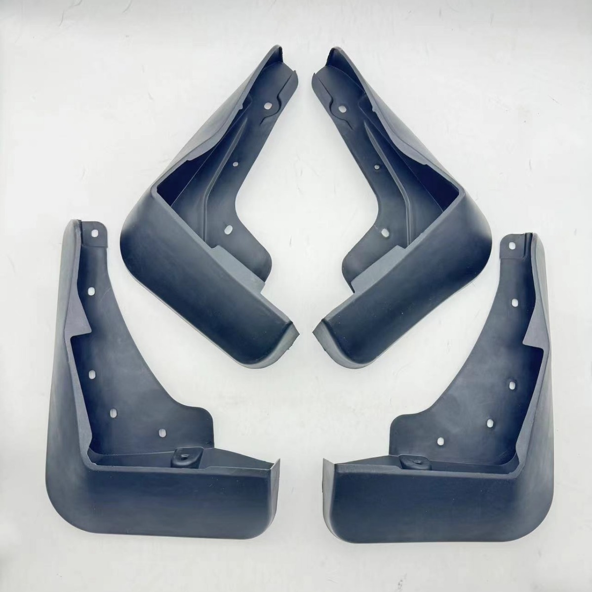 Aplicable Dongfeng Wind Thunder edición 2023 - 2024 parachoques de automóviles modelo original de fábrica al por mayor