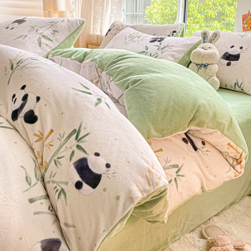 Invierno engrosado y cálido de terciopelo de leche de cuatro piezas conjunto 2025 nuevo pequeño fresco de coral sábanas cubiertas de cama
