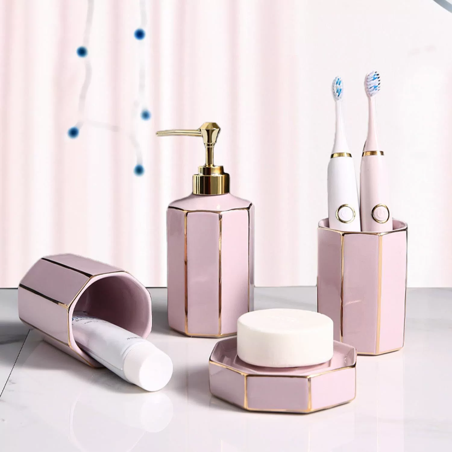 Набор керамической посуды для ванной комнаты с розовой золотой окантовкой, высококачественная чашка для ополаскивателя для дома и отеля, флакон для лосьона, мыльница