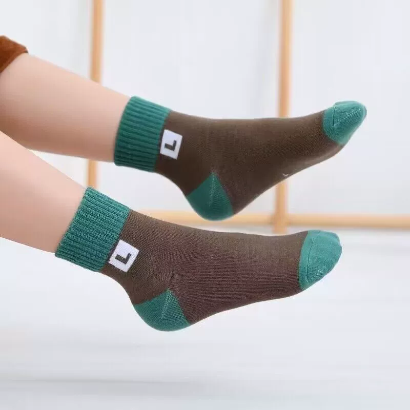 Demi-season children's cartoon socks for boys, mid-length