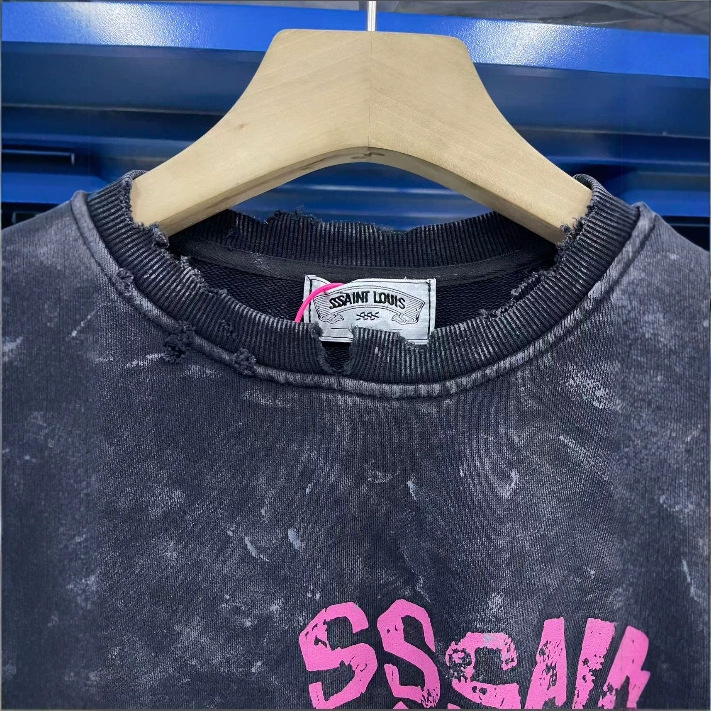 Felpa girocollo unisex casual nera con slogan invertito_voghion.com