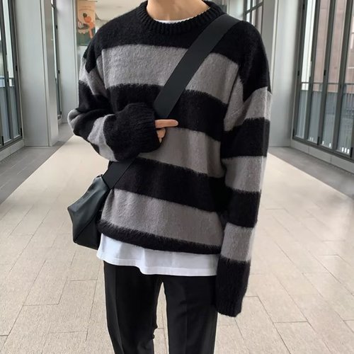 Crew neck color-blocked design soft and fluffy men's autumn/winter lightweight mature style knitted sweater loose American retro Korean style coat