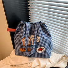 可爱单肩包轻便大容量通勤帆布包精致刺绣防水尼龙购物袋女单肩包