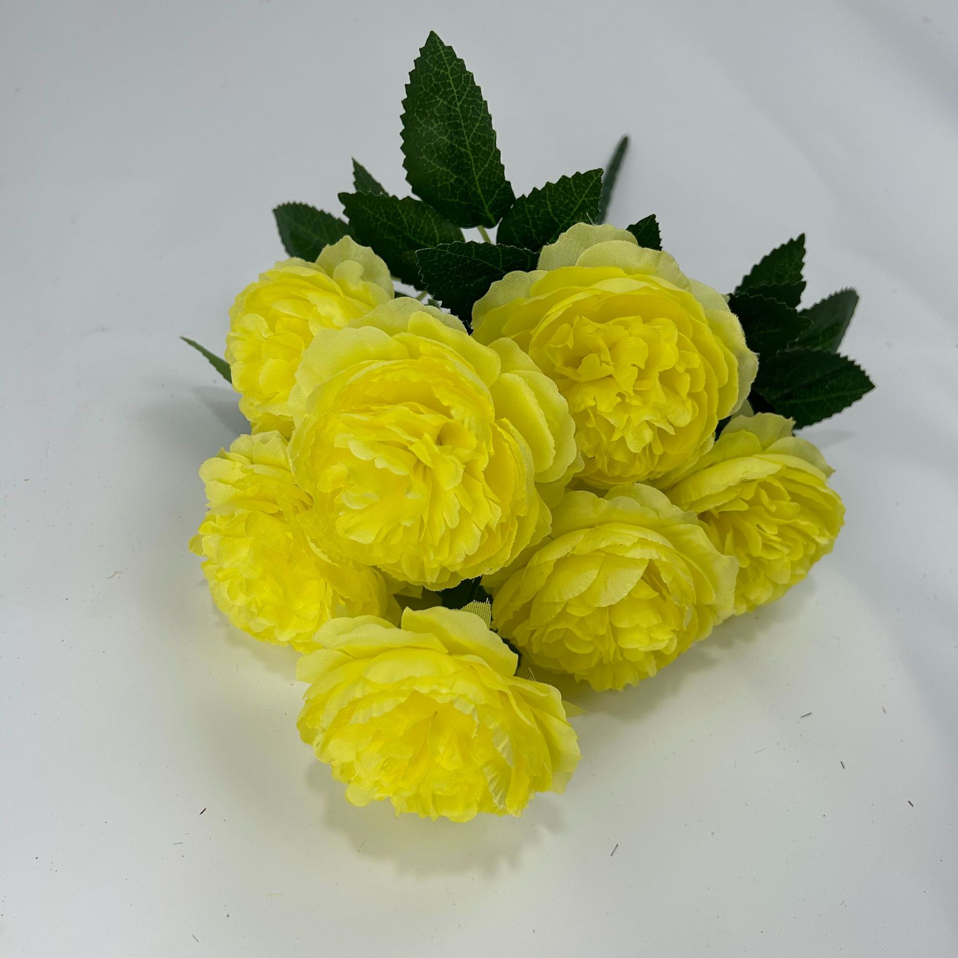 노란색