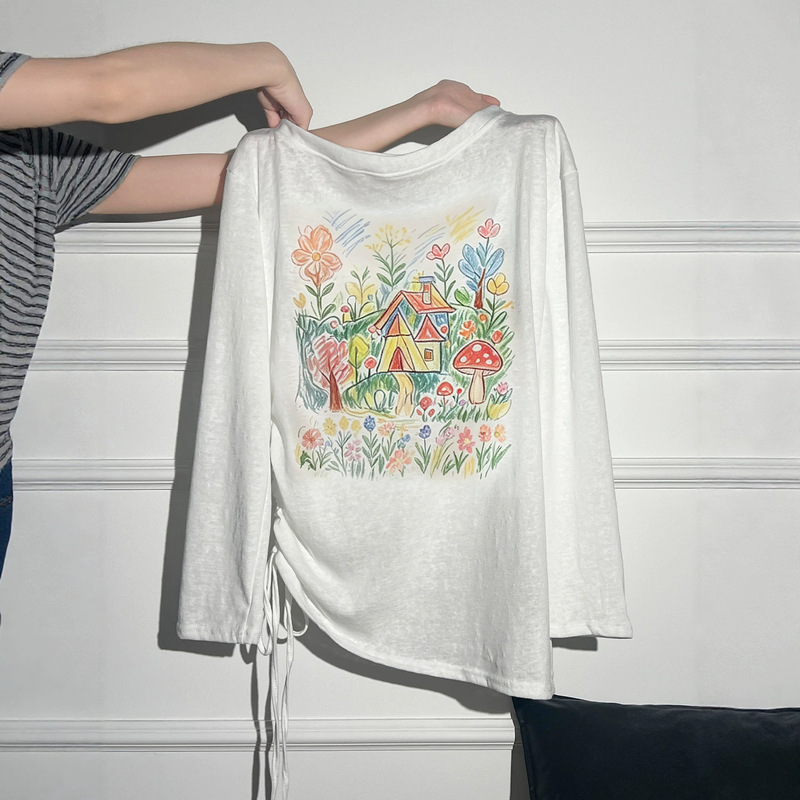 Refreshing, Clean, and Youthful! White One-Shoulder Printed Graffiti Sun-Protective Long-Sleeve T-Shirt with Ruched Cut-Out Overlay Top Refreshing, Clean, and Youthful! White One-Shoulder Printed Graffiti Sun-Protective Long-Sleeve T-Shirt with Ruched Cut-Out Overlay Top