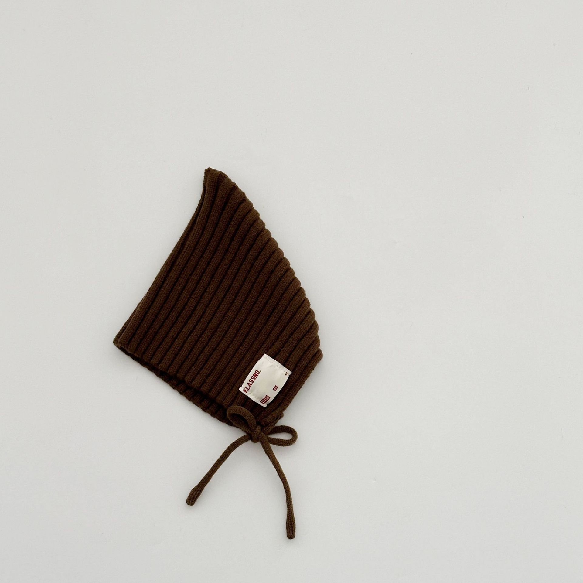 ins sombrero para bebés coreanos otoño y invierno caliente a prueba de viento gorra de punto para niños y niñas recién nacidos correa gorra de bolso