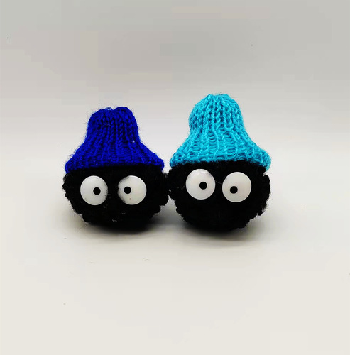 Crocs small briquettes keychain plush pendant cartoon knitted wool hat accessories mobile phone case DIY accessories