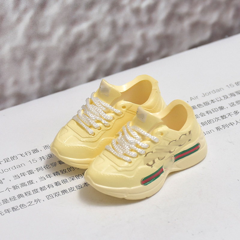 구. 아빠 신발 아이보리 화이트