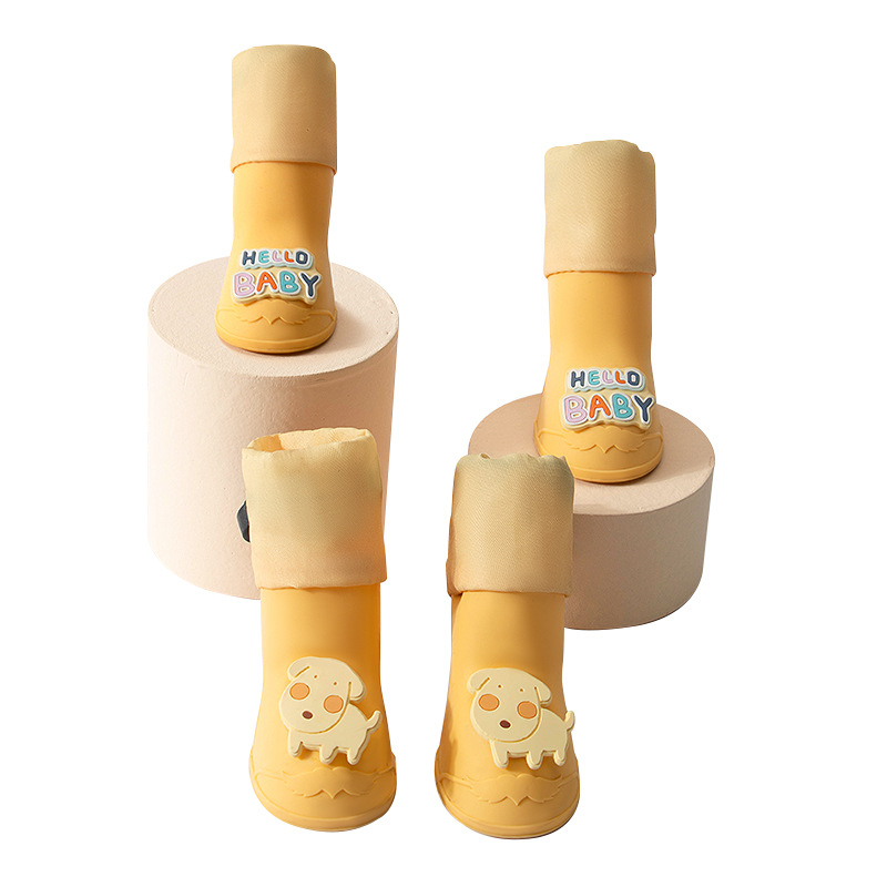 Botas de lluvia de silicona para mascotas de dibujos animados transfronterizos de alta calidad perro pequeño fuera antideslizante resistente al desgaste zapatos de perro impermeables cubierta de pie de peluche