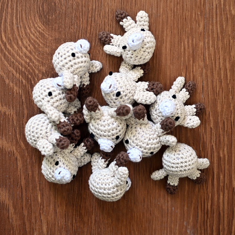 Muñecas de peluche de crochet creativas hechas a mano dibujos animados de punto conejo cabeza de animal accesorios de cadena de tetas DIY