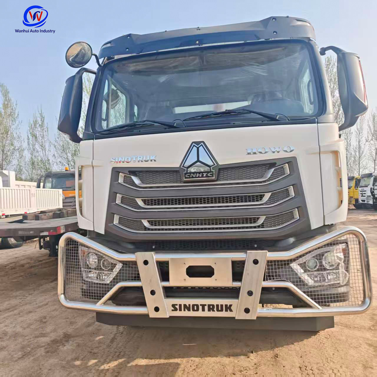 Sinotruk Howo Nx8×4 Dump Truck, 400 Horsepower, 90% New, Front Four-Wheel Drive, Rear Eight-Wheel Drive, Sand and Gravel Transport Vehicle