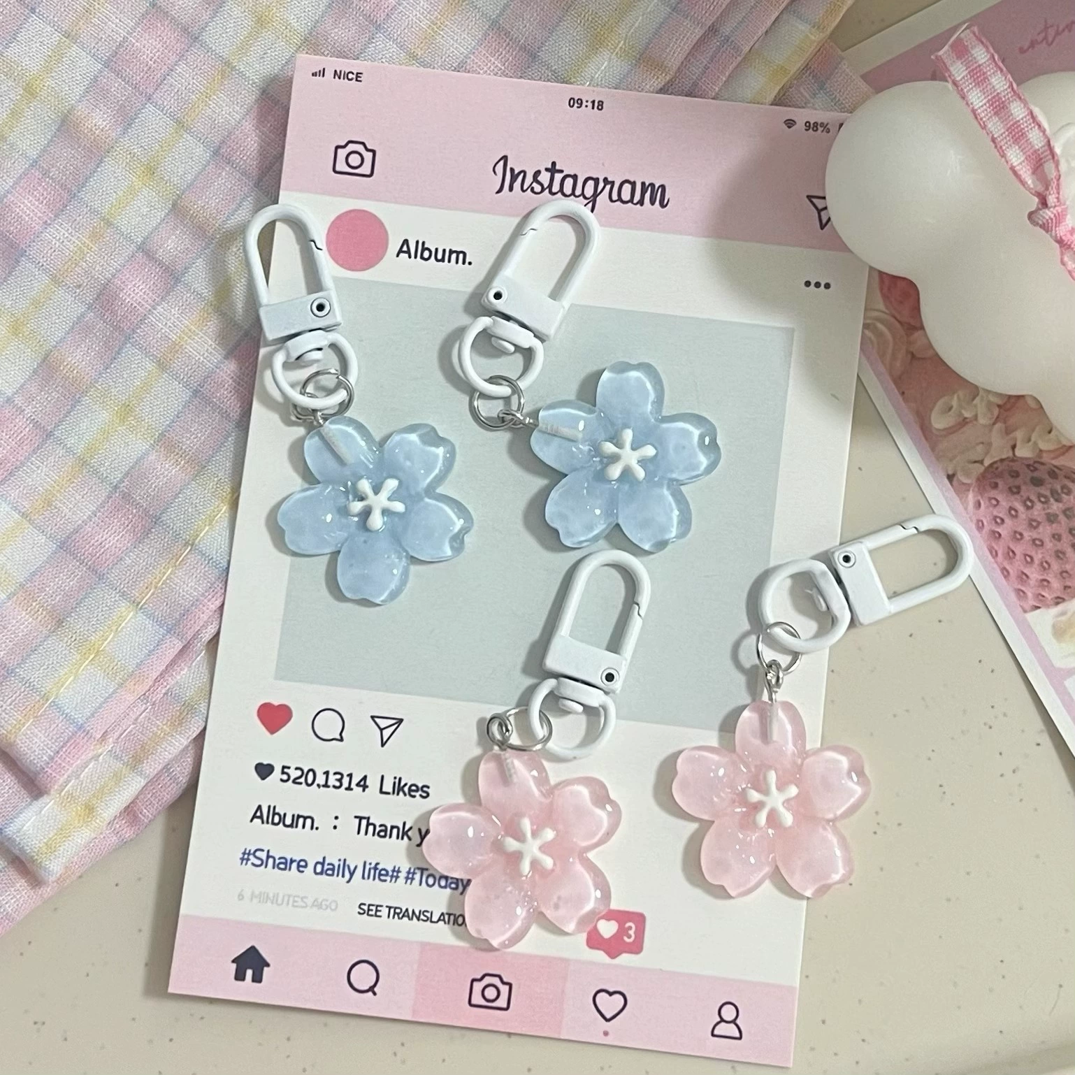 Keychain pendant floral accessory, 6.5 cm light charm with clasp — pink & blue options