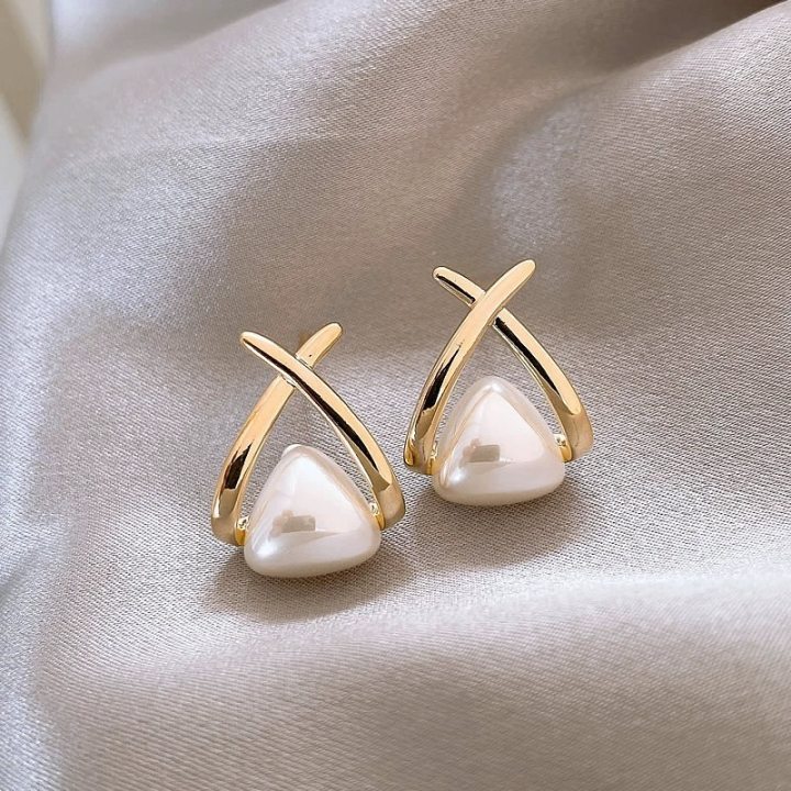 Cross triangular pearl stud earrings-silver needle