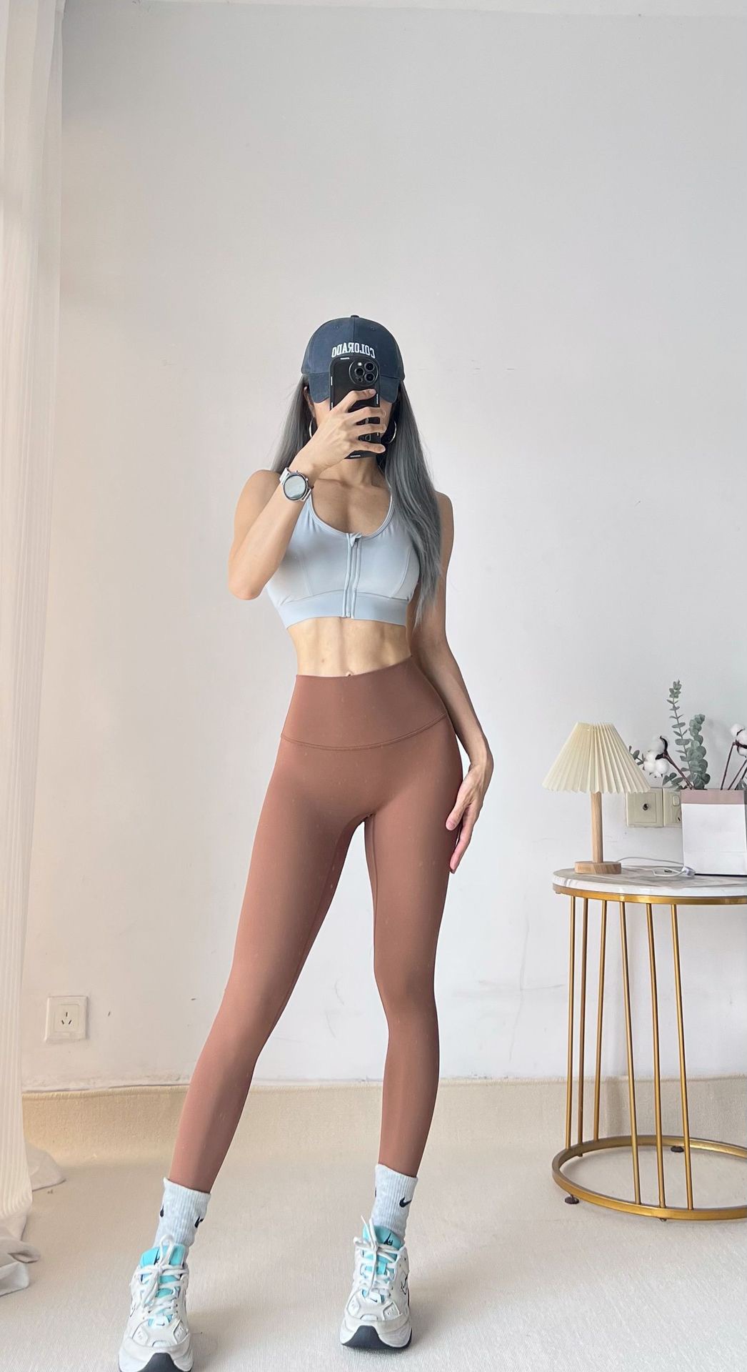 Primavera y otoño pantalones de yoga secado rápido cintura alta sin líneas embarazosas leggings de yoga entrenamiento deportivo pantalones de nueve puntos