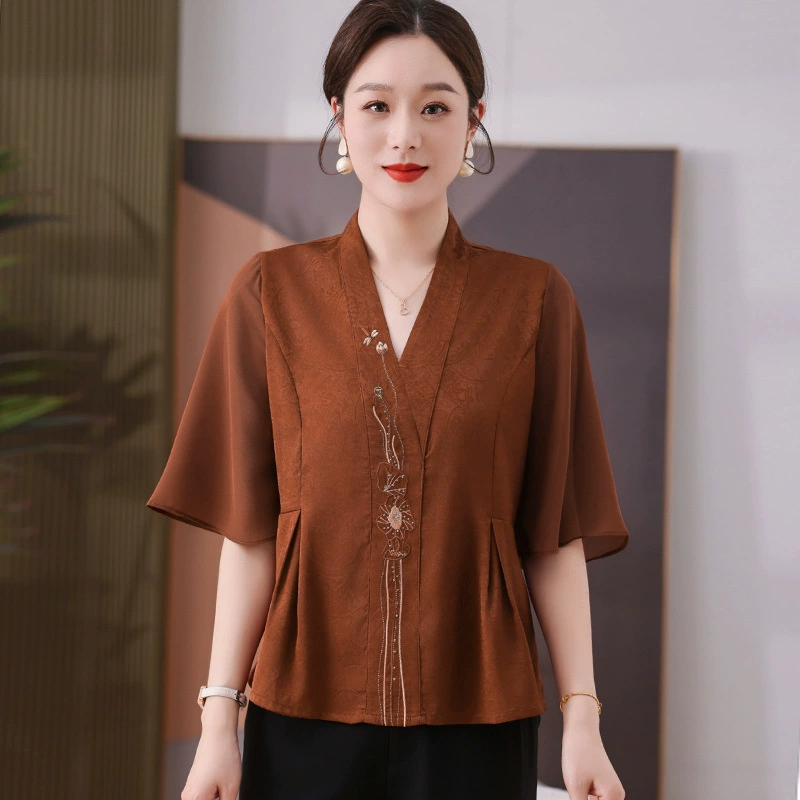 2025 новая летняя женская мама имитация шелковой вышивки блузка среднего и пожилого национального ветра ледяная шелковая футболка