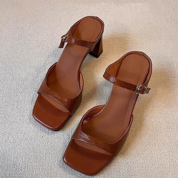 Новые толстые сандалии на среднем каблуке женские летние