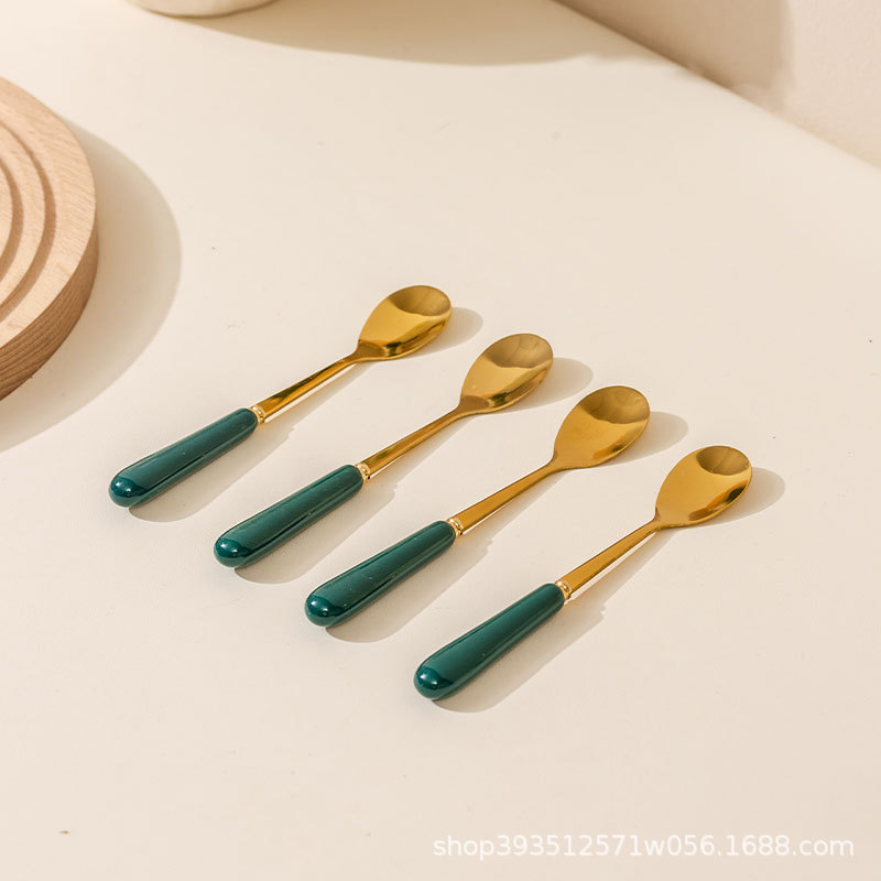 작은 녹색 숟가락 (단일)