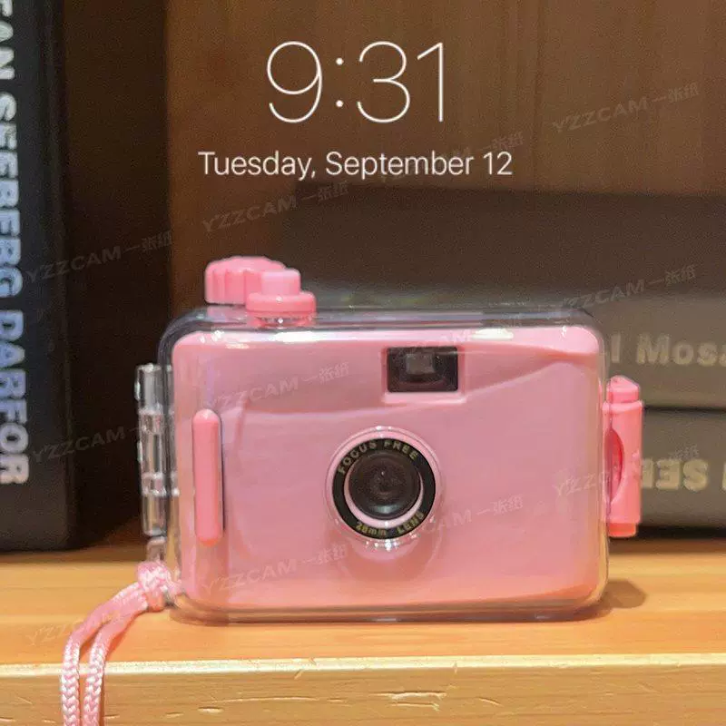 Camera Polaroid compact retro waterproof, for students — birthday gift, multiple character designs