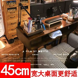 办公椅;电脑桌;办公桌