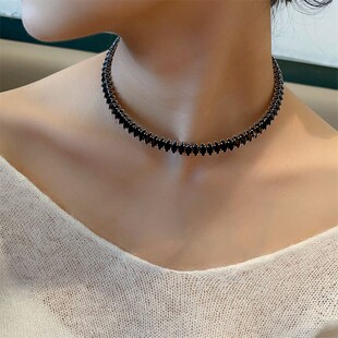 ��Ů�L��ɫ��ʯ�_���ȦŮС���OӋ�Еr��choker�i��Ը��F�D��