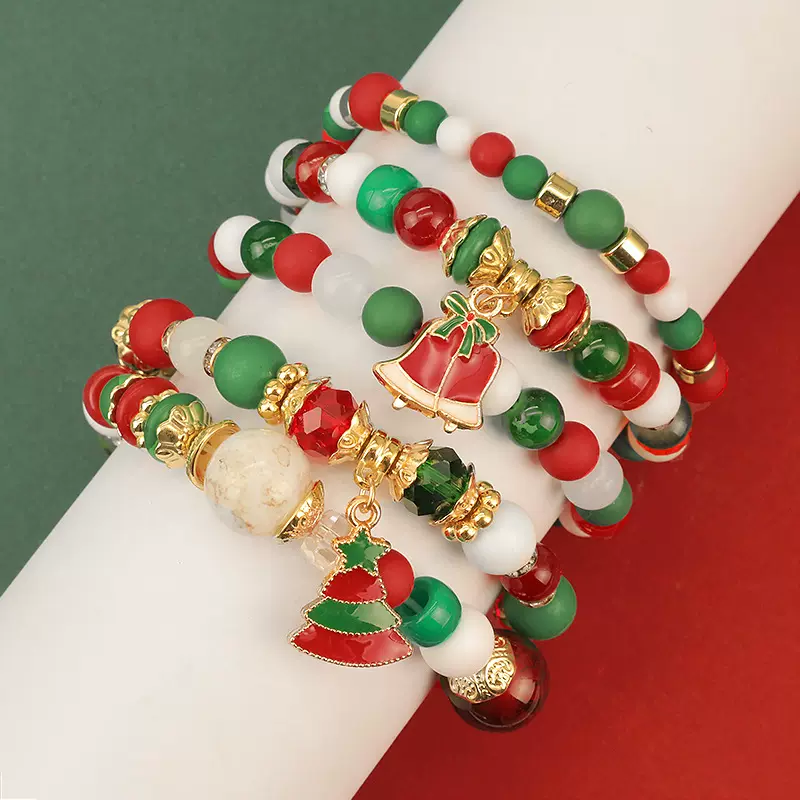 欧美跨境热销圣诞节情侣串珠平安夜礼物手工手串摆摊手饰礼品配件