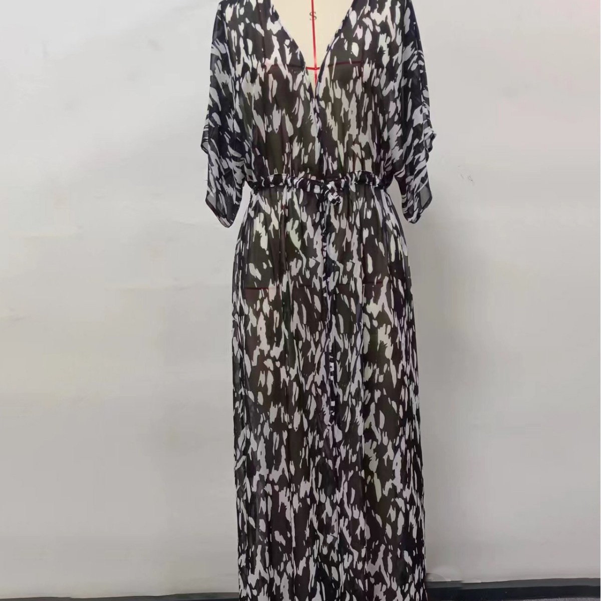 Robe de plage élégante pour femme – Robe fluide style bikini à manches courtes et col en V_voghion.com