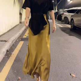 大码女装胖妹妹秋季规则设计感女腰宽松显瘦半身裙