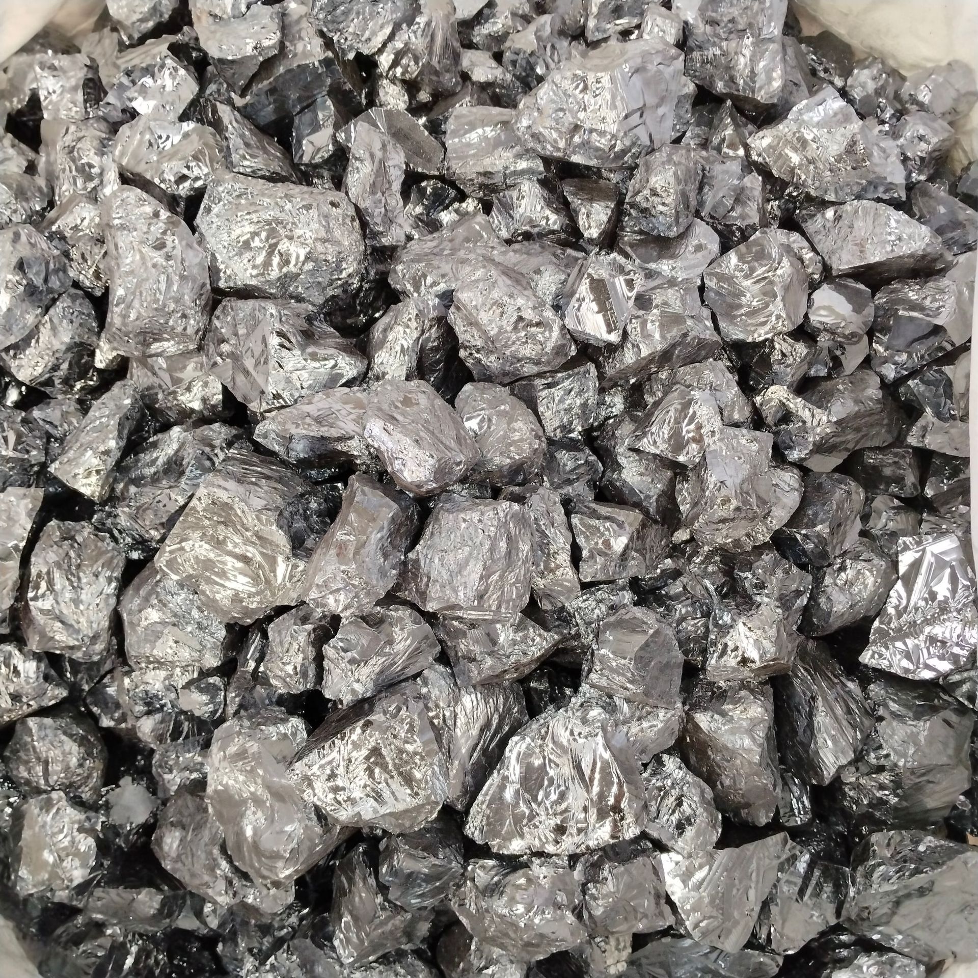 供应金属硅553不通氧421硅块炼铝用金属硅块1101硅块2202多晶硅