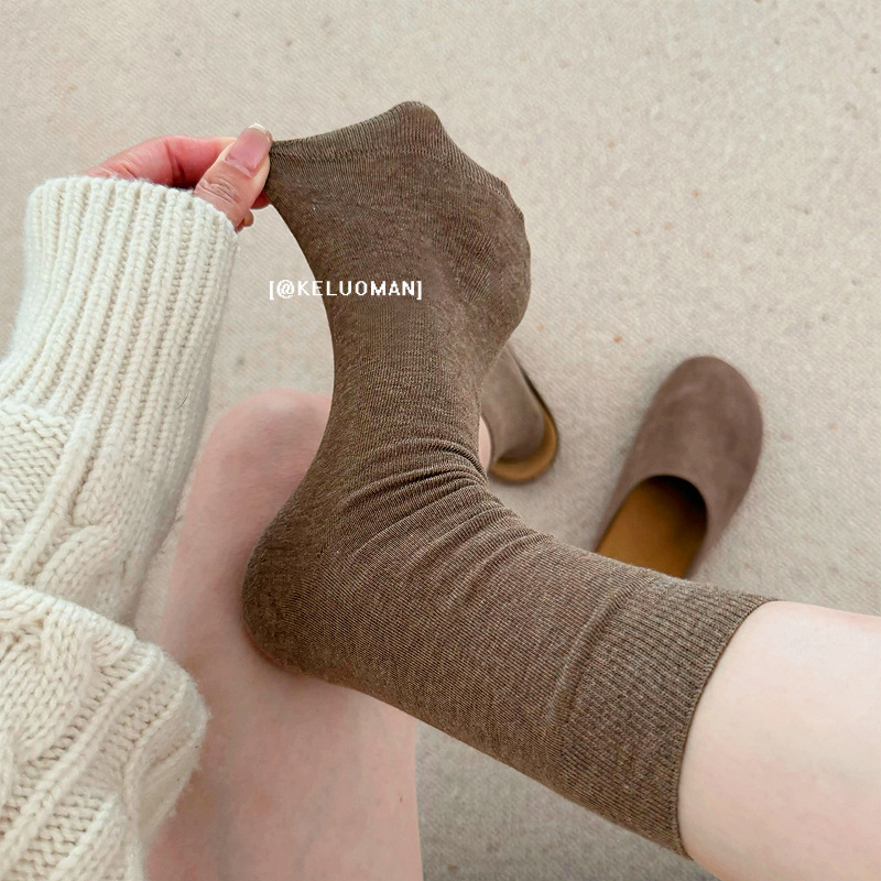 Brown Socks for Women, Spring and Autumn, Seamless Pure Cotton Mid-Calf Socks, Suitable for Birkenstock Shoes, Maternity Socks, Rolled Edge, Versatile Brown Brown Socks for Women, Spring and Autumn, Seamless Pure Cotton Mid-Calf Socks, Suitable for Birkenstock Shoes, Maternity Socks, Rolled Edge, Versatile Brown