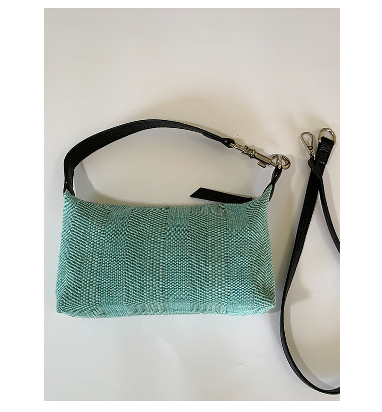 A simple, versatile, fashionable and trendy solid-color underarm bag for women, a new summer 2025 stylish and casual woven single-shoulder crossbody bag undefined