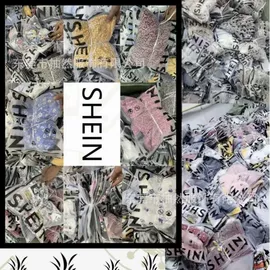 连衣裙;童套装;女式T恤