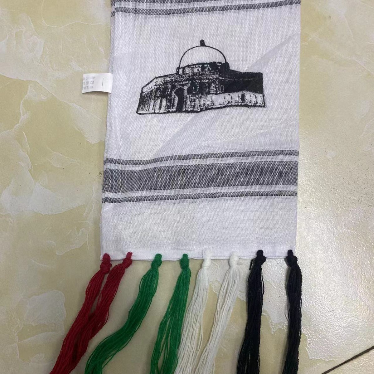Arabic scarf, (Cross-border trading)
