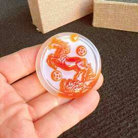 厂家玉石玛瑙玉髓生肖马牌吊坠挂件俏色吊坠挂件玉器礼品一件代发