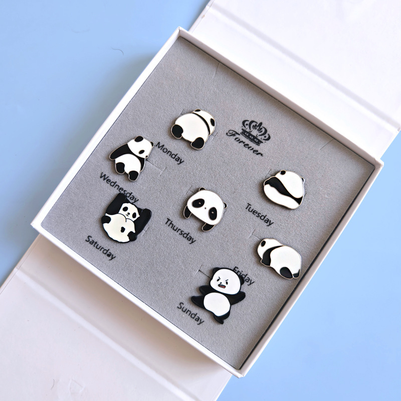 [쿵푸팬더 브로치 7개 선물상자] + 선물가방