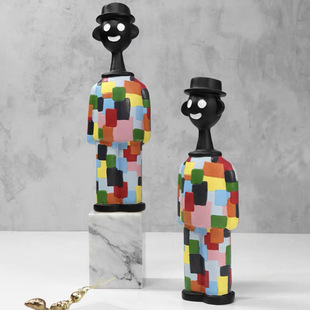 Modern simple creative colorful cartoon character sculpture decoration children's room model room doll resin crafts