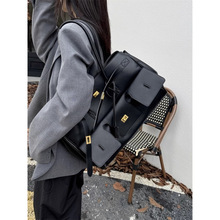 �羳����ţƤ��P��r��Ҹ�°��K�����������μ�����������İ�