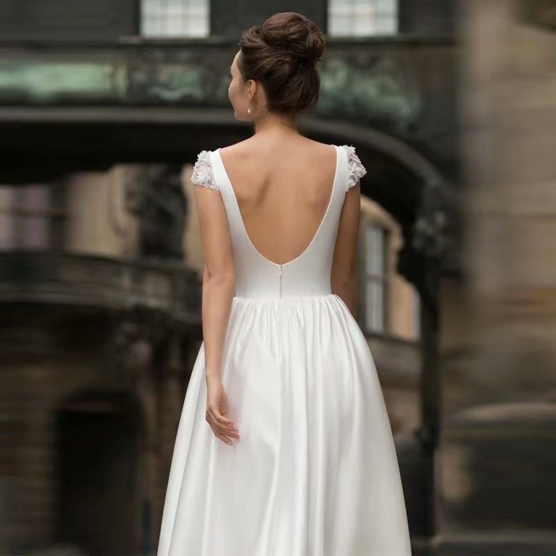 El comercio exterior de Europa y América Amazon AliExpress deseo nuevo corto simple vestido novia elegante cuello redondo más tamaño satén falda