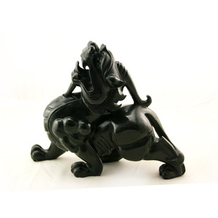 Ink jade black green jade brave jade pendant serpentine stone medicine king jade Xizang jade brave black green jade