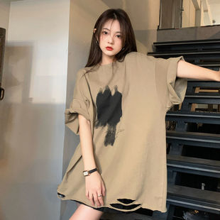 Ripped Short-Sleeved T-Shirt Women's Spring and Summer 2025 New Loose Slimming Look Versatile Large Size Bottoming Shirt Trbottomy Clothes