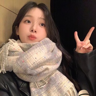 Korean Style Plaid Scarf Women's Winter 2024 New Soft Tassel Student Couple's Atmosphere All-match Warm Scarf